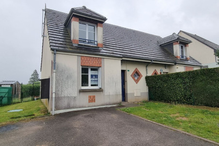 MAISON T4 A NEUVE MAISON AVEC JARDIN 