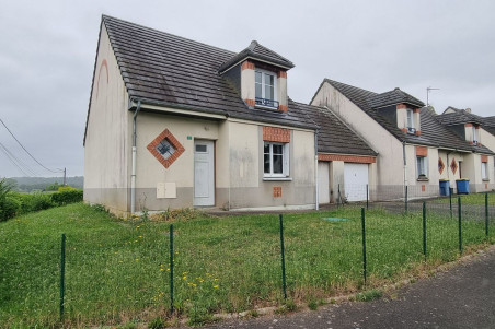 MAISON T4 AVEC GARAGE ET JARDIN 