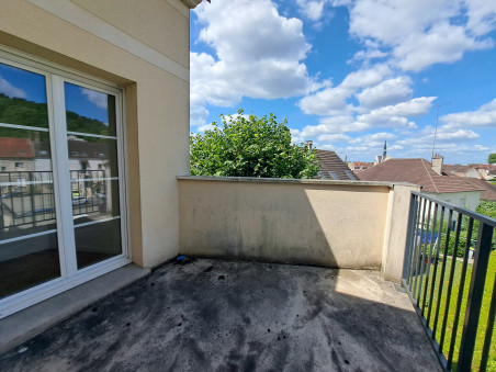 PONT SAINTE MAXENCE : Appartement 3 pièces avec balcon