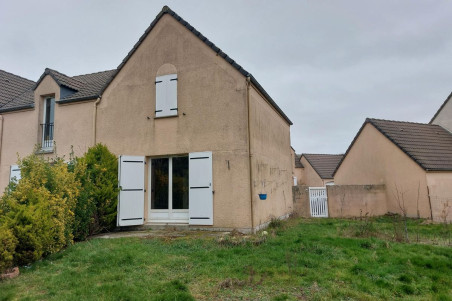 T3 Ribemont avec grand jardin