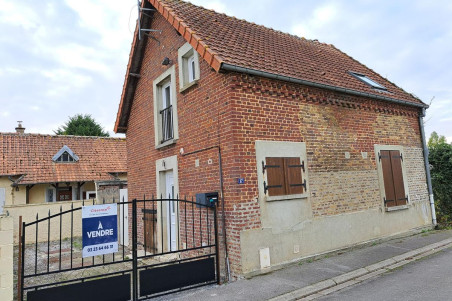 MAISON ANCIENNE RENOVÉE à BRISSAY-CHOIGNY