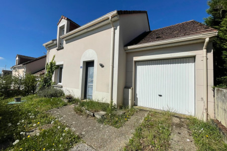 LARBROYE Pavillon 4 pièces de 85 m2 avec jardin et garage