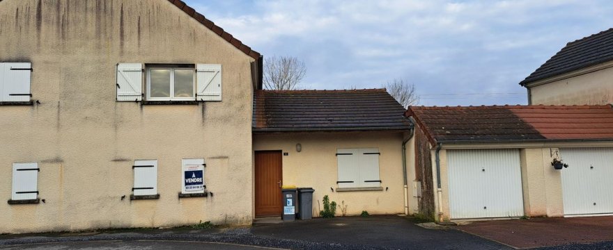 ENTRE REIMS ET LAON - MAISON - T4 - JARDIN - GARAGE