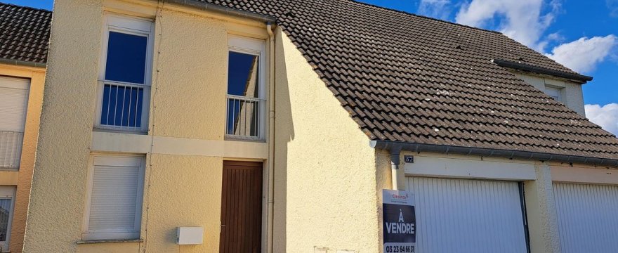 SYMPATHIQUE MAISON T4 de 78 m² avec jardin et garage à CHAUNY